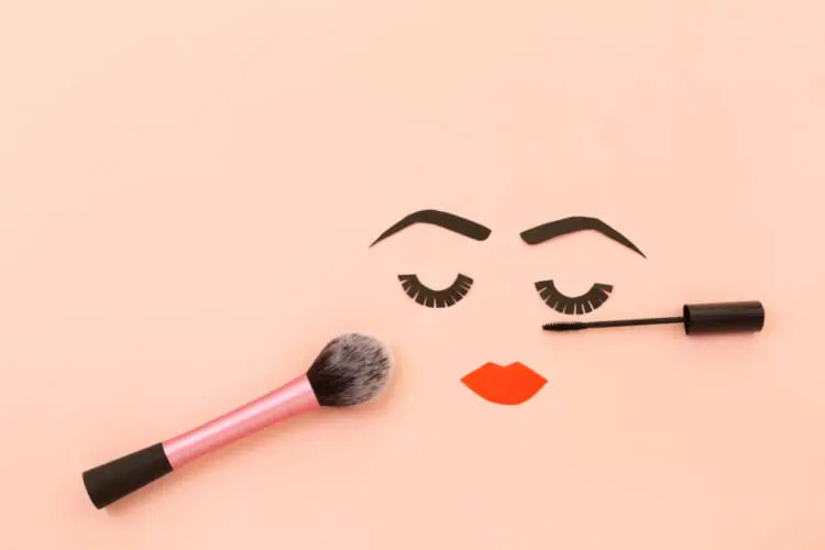 アイメイクリムーバーおすすめ15選|最強すご落ち!マツエクOKや低刺激も