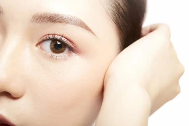 ばれない&強力!おすすめアイテープ10選|日中・夜のクセ付けで憧れの二重に