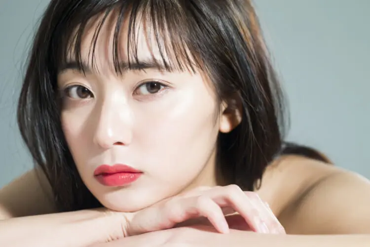 毛穴レスな美肌に♪ファンデおすすめ17選!ツヤ肌&カバー力|プチプラも