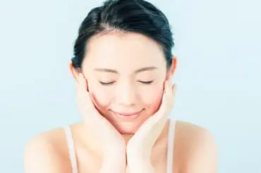 なぜ？開き毛穴が治らない…顔の毛穴を引き締める正しいケアは？皮膚科の治療も
