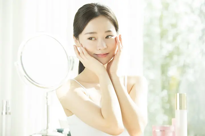 ニキビ 化粧水 韓国