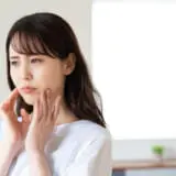 変化反応　ざらざら　肌