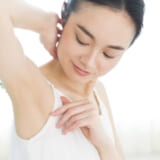 脇毛　抜き続ける　生えてこない
