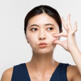 生れつき　頬肉　厚い